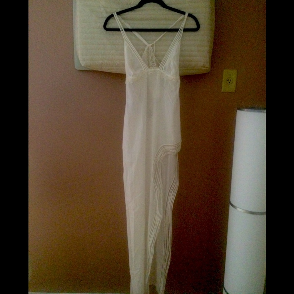 la perla nightgown Size 2 $1635